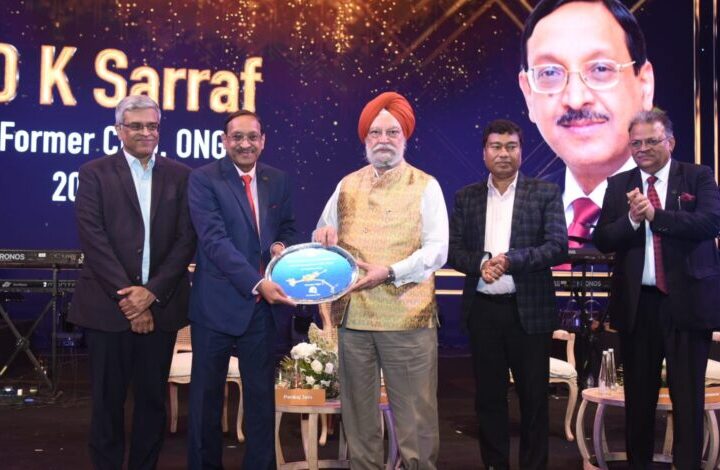 पेट्रोलियम मंत्री हरदीप पुरी ने ओएनजीसी मुंबई हाई को बताया राष्ट्रीय खजाना