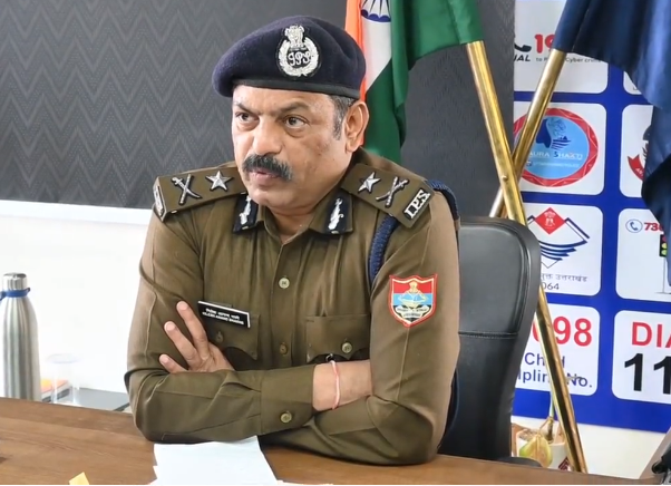 बनभूलपुरा में पुलिस द्वारा महिलाओं के साथ अभद्रता किये जाने संबंधी सोशल मीडिया पर प्रसारित खबरों का खण्डन किया
