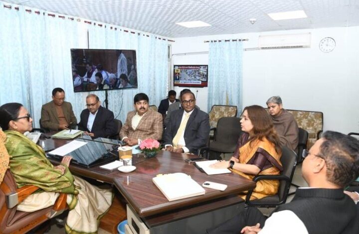 मुख्य सचिव ने मंडुआ, झंगोरा एवं चौलाई के बड़े स्तर पर उत्पादन की कार्ययोजना तैयार करने के निर्देश दिए