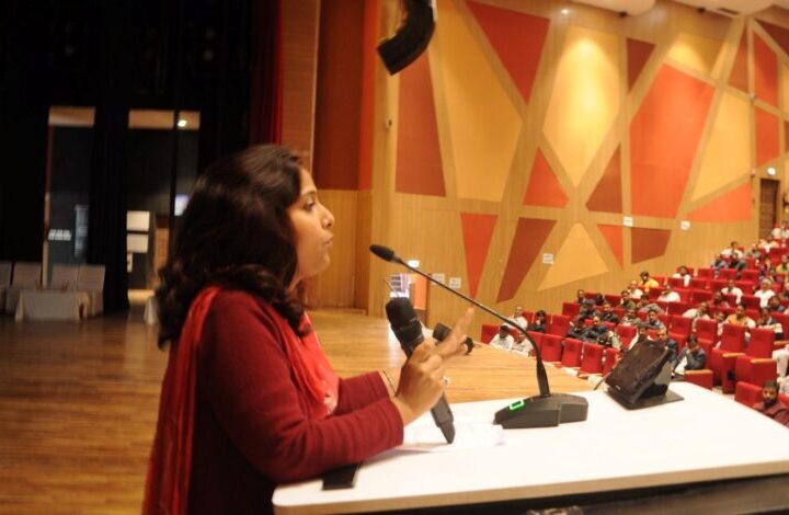 निर्वाचन प्रक्रिया में किसी प्रकार की गलती के लिए कोई स्थान नहीं