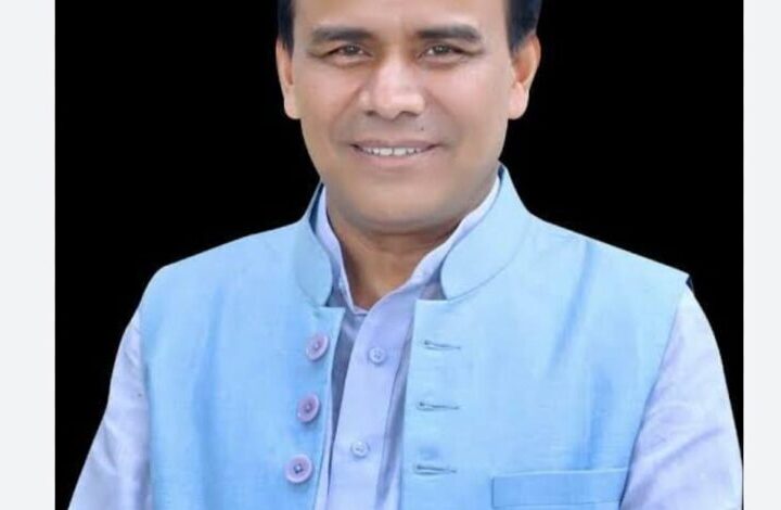 सूबे में बेसिक शिक्षक भर्ती के लिये बीएड की बाध्यता खत्म