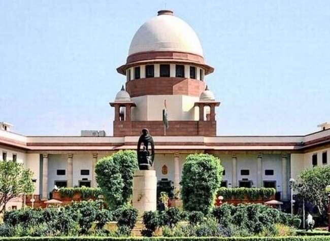 सुप्रीम कोर्ट ने उत्तराखंड हाईकोर्ट की शिफ्टिंग को लेकर दिये गये आदेश पर लगाई रोक