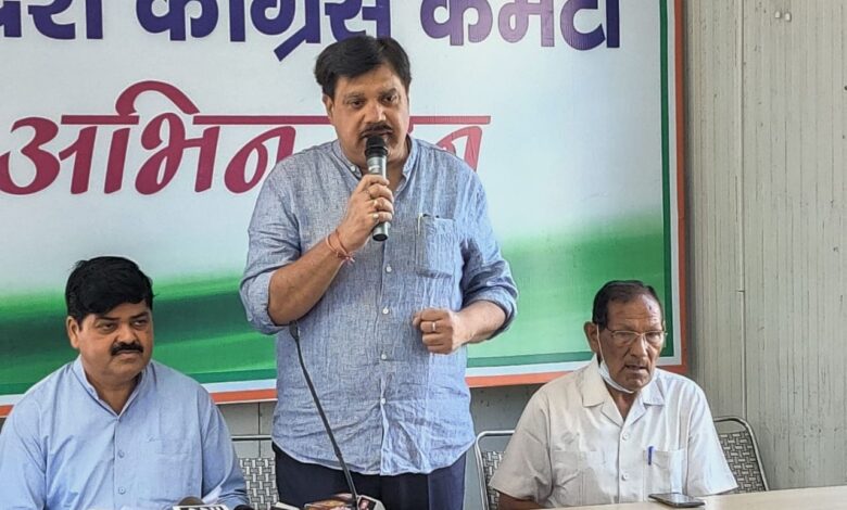 डेंगू दस्तक दे चुका, हाथ पर हाथ धरे बैठी सरकारः राजीव महर्षि