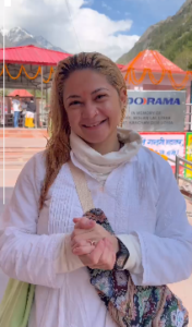 केदारनाथ धाम में दर्शन करने पहुंच रहे श्रद्धालु व्यवस्थाओं से संतुष्ट दिखे