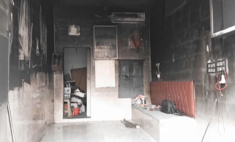 शॉर्ट सर्किट से ज्वैलर्स की दुकान में लगी आग, लाखों का सामान जलकर राख