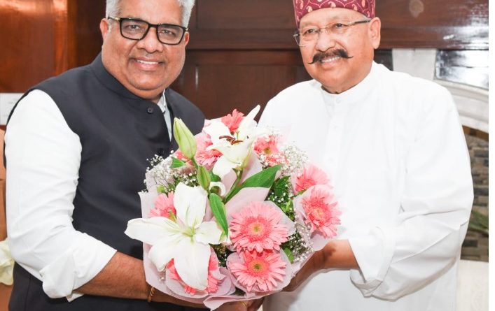 महाराज ने केंद्रीय पर्यावरण, वन एवं जलवायु परिवर्तन मंत्री से की शिष्टाचार भेंट