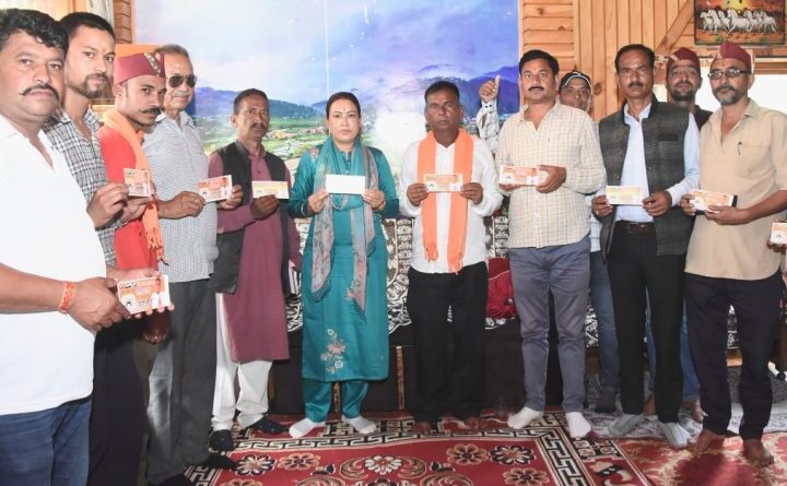 अबकी बार, ट्रिपल इंजन की सरकार- रेखा आर्या