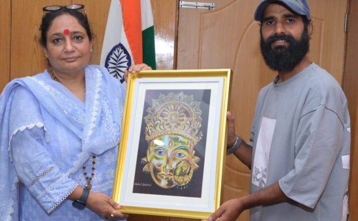 लोकसंस्कृति संवाहक मुकुल बडोनी ने विधानसभा अध्यक्ष से की भेंट
