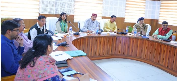 आपदा प्रभावित क्षेत्रों में राहत व पुनर्वास कार्यों में तेज़ी, महाराज ने की समीक्षा