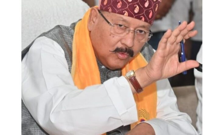 महाराज के निर्देश के बाद पाबौ-झंगबो-गढीगांव-पिनानी सड़क को दुरुस्त करने का काम शुरू