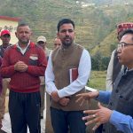 मा. मुख्यमंत्री के निर्देशों पर जिला प्रशासन ने आपदा प्रभावितों के साथ सैंजी में मनायी दीवाली मा. मुख्यमंत्री के निर्देशों पर जिला प्रशासन ने आपदा प्रभावितों के साथ सैंजी में मनायी दीवाली