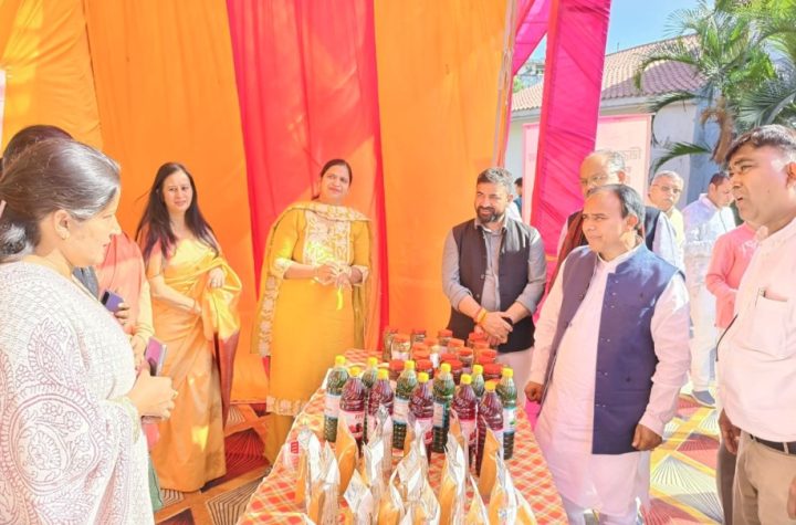 महिलाओं को ₹1.10 लाख तक का ऋण बिना गारंटी के दिया जाएगा- डॉ. धन सिंह