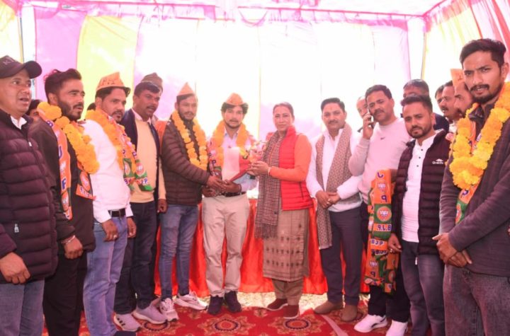 विकास और भाजपा एक दूसरे के पर्यायवाची- रेखा आर्या