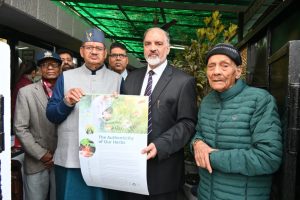 फाइटोकेमिस्ट्री और आयुर्वेद उत्तराखण्ड के विकास के मजबूत आधार: गणेश जोशी