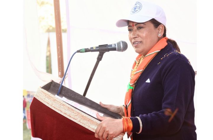 अनुशासन और नेतृत्व क्षमता विकसित करें युवा- रेखा आर्या